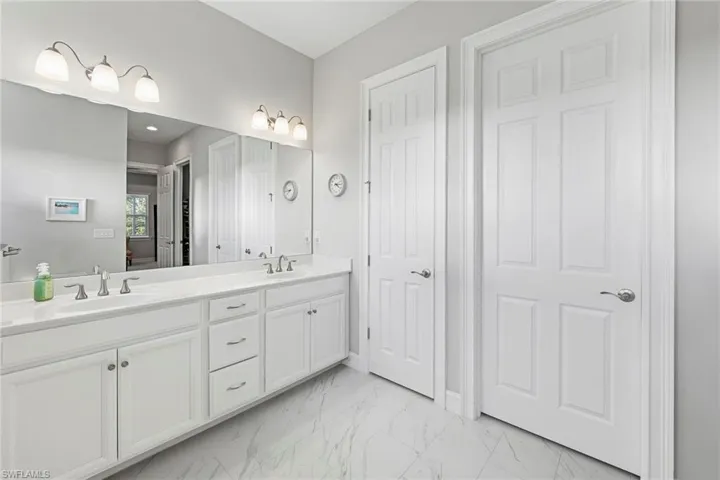 14756  Windward  LN, Naples, FL 34114