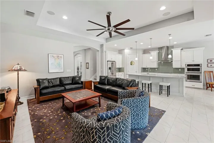 14756  Windward  LN, Naples, FL 34114