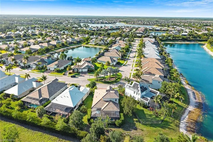 14756  Windward  LN, Naples, FL 34114
