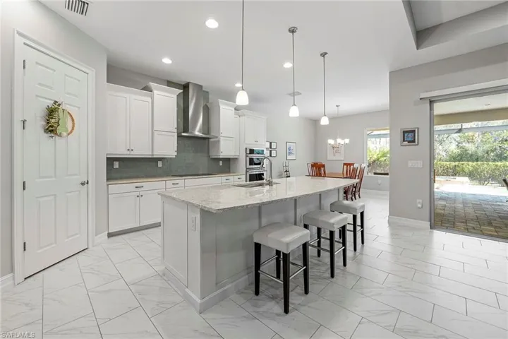 14756  Windward  LN, Naples, FL 34114