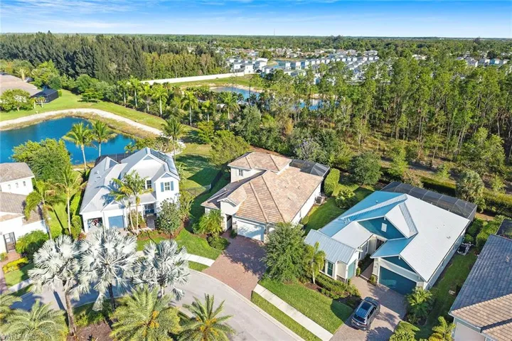 14756  Windward  LN, Naples, FL 34114
