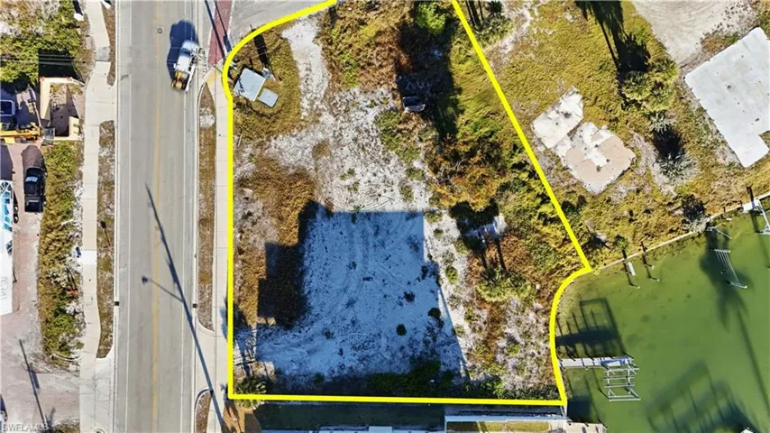 Aerial view of property's location with property boundaries highlighted - Virtually Edited Image