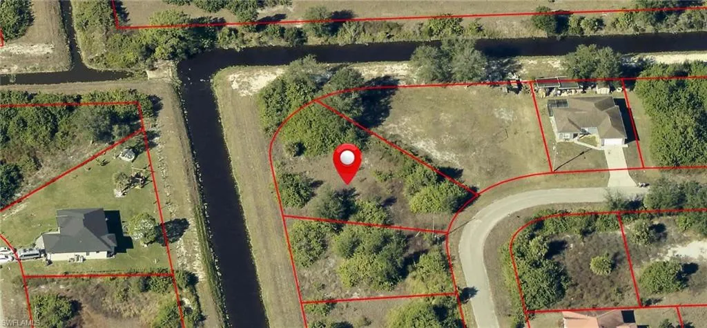 608 Chemstrand St E, Lehigh Acres, Florida 33974