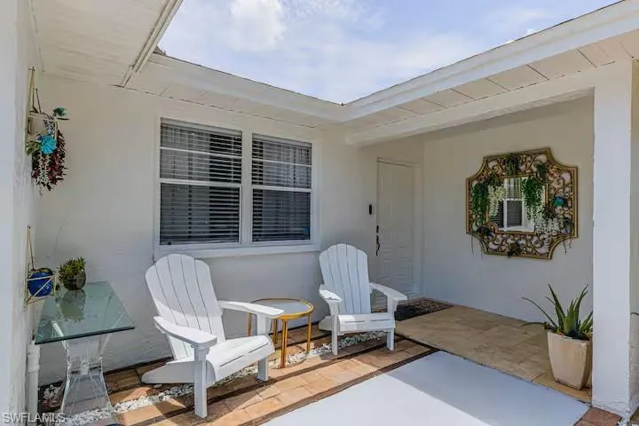 3511 Caloosa St, Naples, Florida 34112