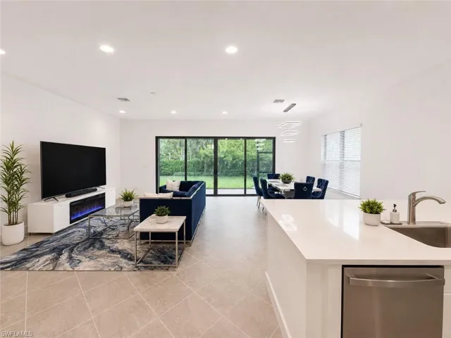 20202 Ainsley St, Estero, Florida 33928