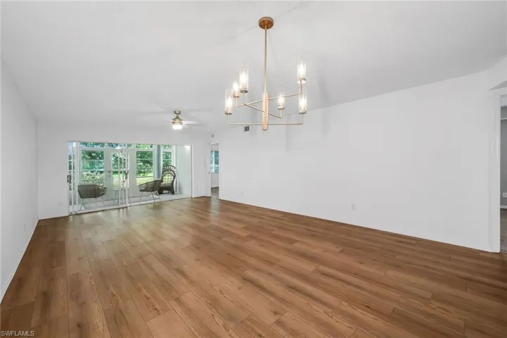 208 Furse Lakes Cir D6, Naples, Florida 34104