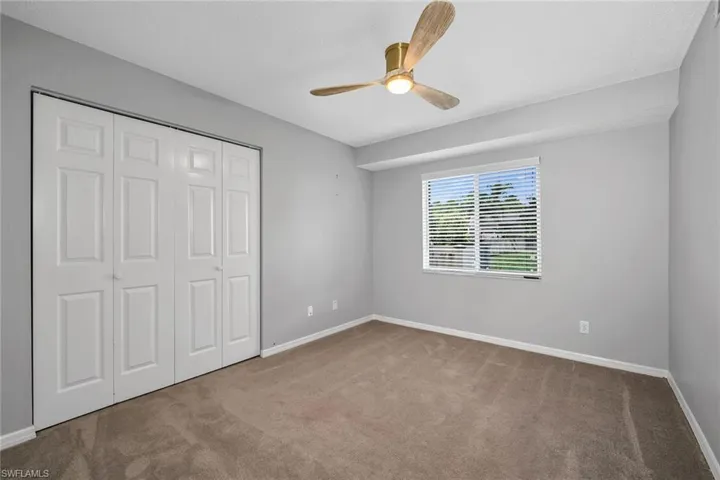 208 Furse Lakes Cir D6, Naples, Florida 34104