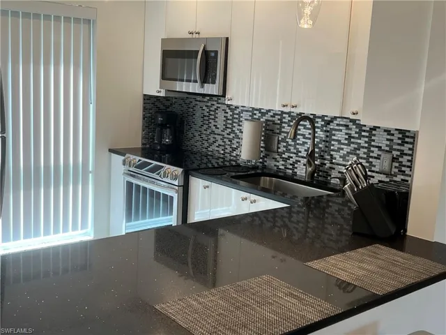 348  Tern  DR, Naples, FL 34112