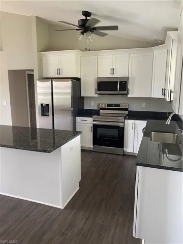 1732 Sw 31st Ln, Cape Coral, Florida 33914