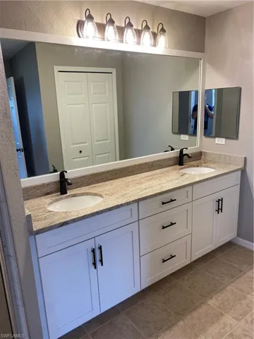 1732 Sw 31st Ln, Cape Coral, Florida 33914
