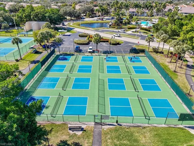 Pickle Ball Courts