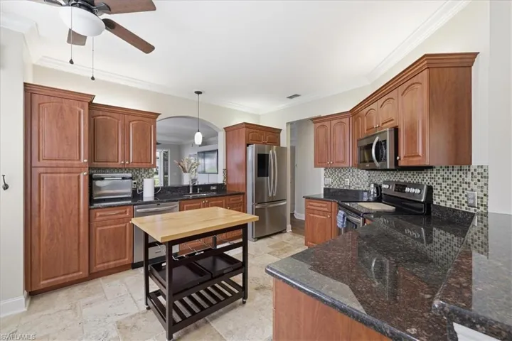 9361 Alamander Ct 401, Fort Myers, Florida 33919