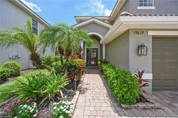 19619  Tesoro  WAY, Estero, FL 33967