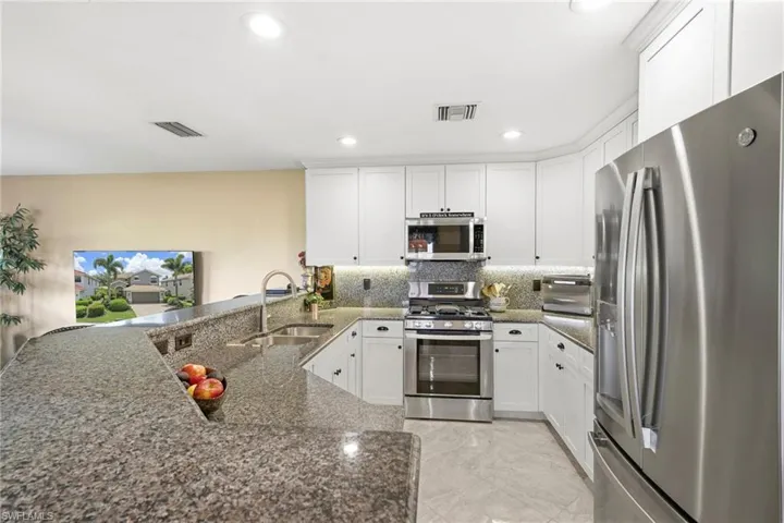19619  Tesoro  WAY, Estero, FL 33967