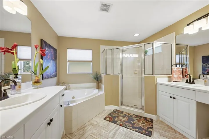 19619  Tesoro  WAY, Estero, FL 33967