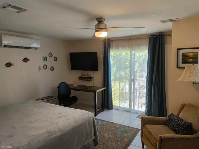 618 107th Ave N, Naples, Florida 34108