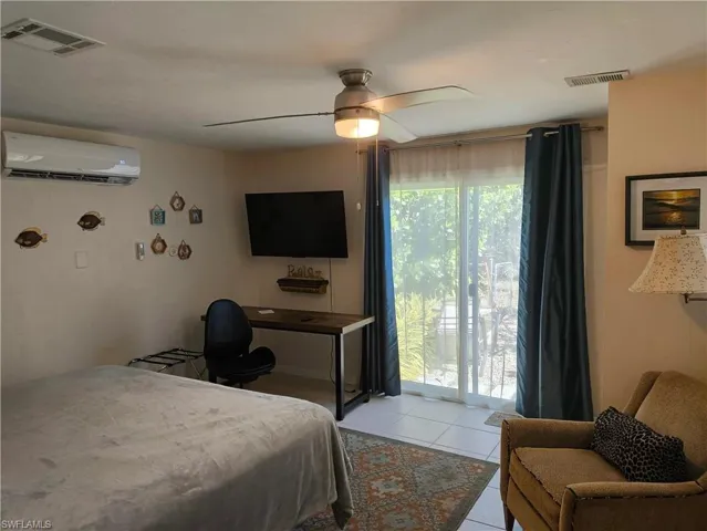 618 107th Ave N, Naples, Florida 34108
