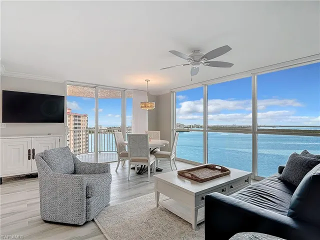 Gulf and Bay Views!