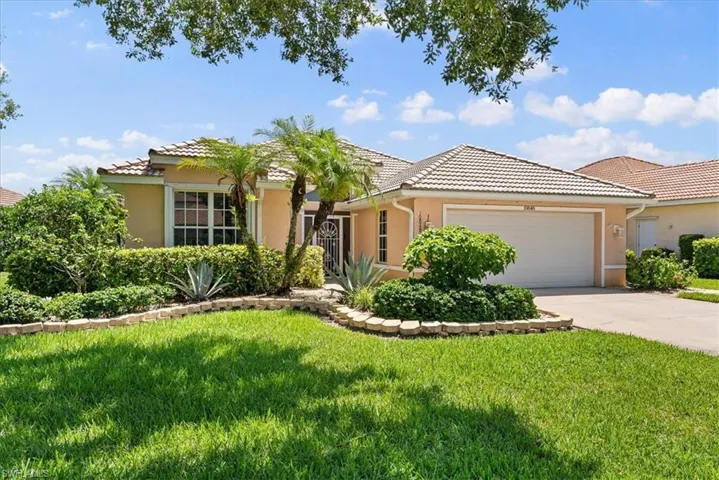 10848 Longshore Way W, Naples, Florida 34119