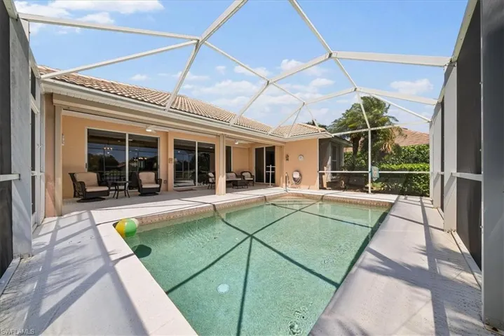 10848 Longshore Way W, Naples, Florida 34119