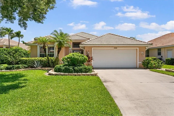 10848 Longshore Way W, Naples, Florida 34119