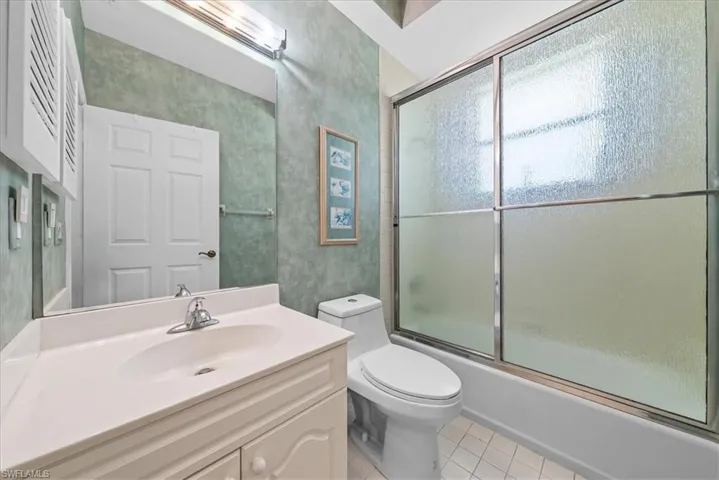 10848 Longshore Way W, Naples, Florida 34119