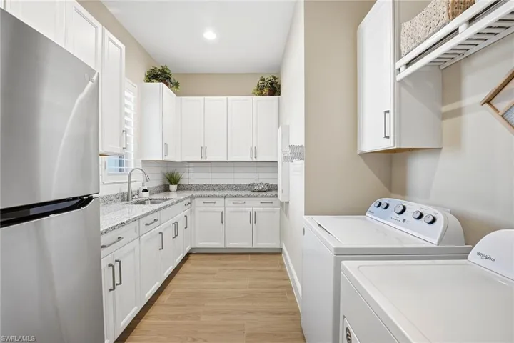 6044 Plana Cays Dr, Naples, Florida 34113