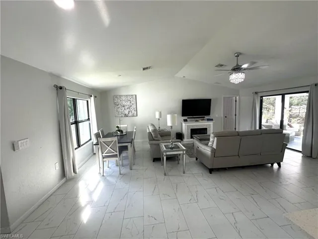3710 38th St Sw, Lehigh Acres, Florida 33976