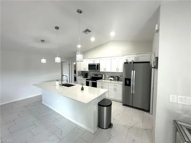 3710 38th St Sw, Lehigh Acres, Florida 33976