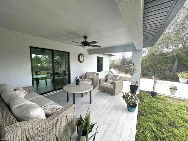 3710 38th St Sw, Lehigh Acres, Florida 33976