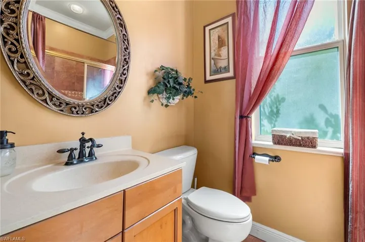 Guest Bathroom 2