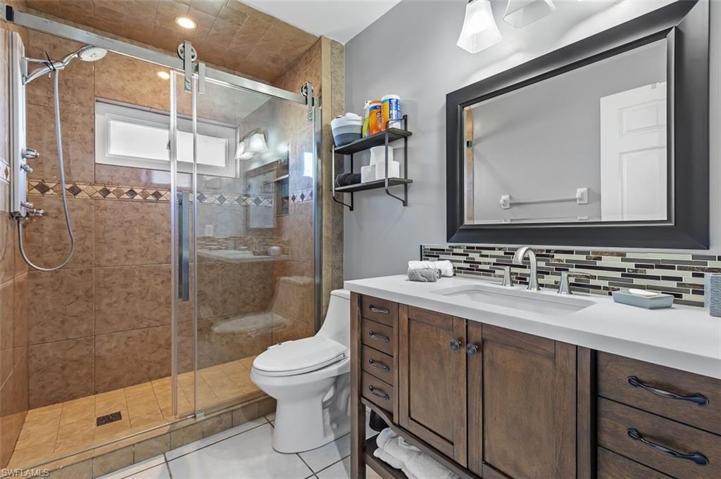 2nd Bathroom