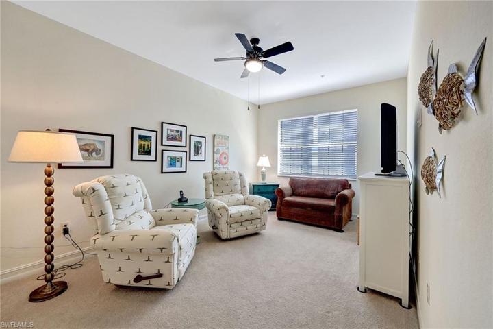 10482 Smokehouse Bay DR # 201, NAPLES FL 34120