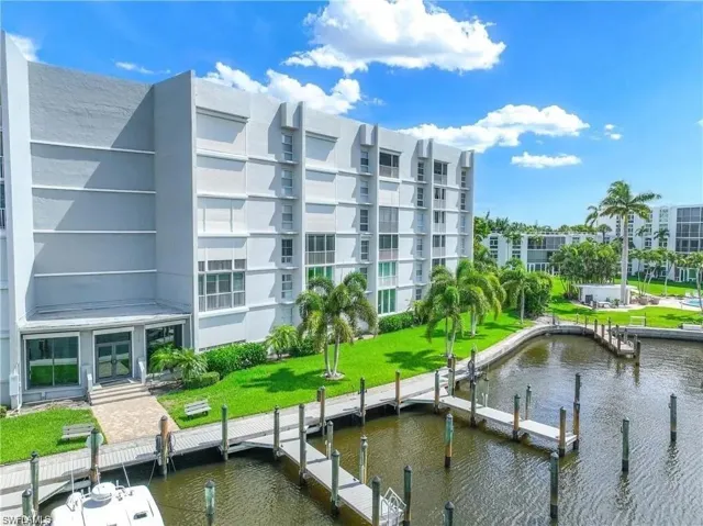 Elevated entrance to lobby from dock.