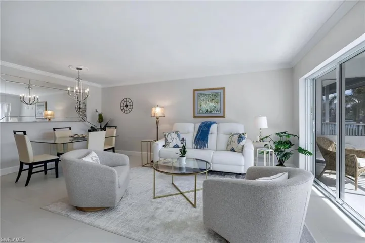 Beautifully furnished and spacious!
