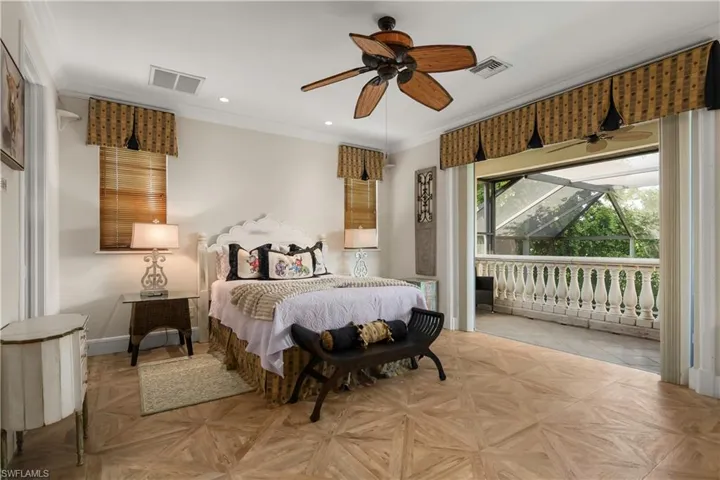 Upstairs Back Bedroom