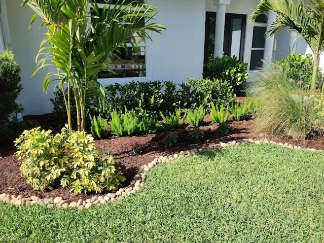 1909 Fairfax Cir, Naples, Florida 34109