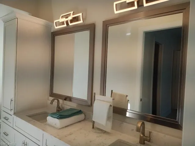 1909 Fairfax Cir, Naples, Florida 34109