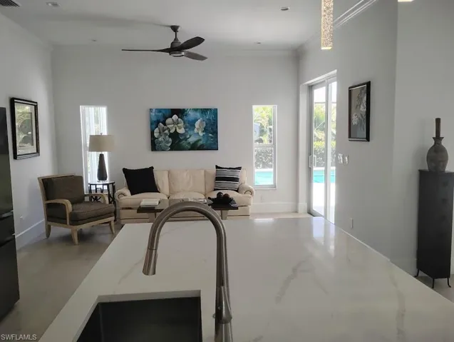 1909 Fairfax Cir, Naples, Florida 34109
