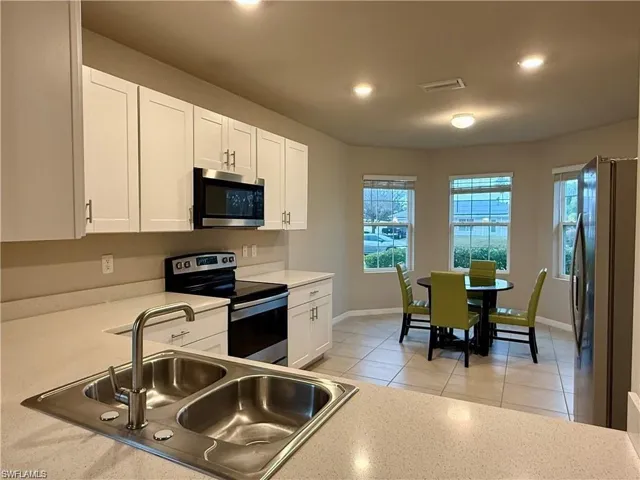 17541  Lee  RD, Fort Myers, FL 33967