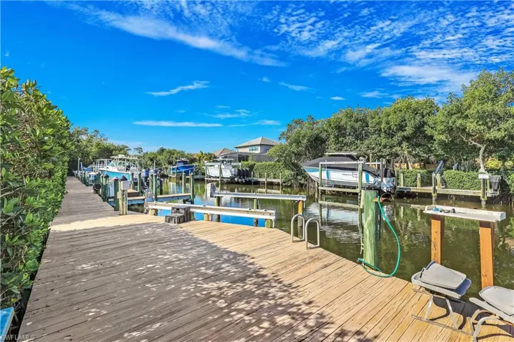 15930 Catalpa Cove Dr, Fort Myers, Florida 33908