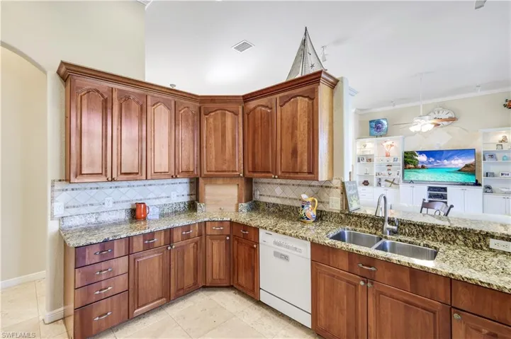 15930 Catalpa Cove Dr, Fort Myers, Florida 33908
