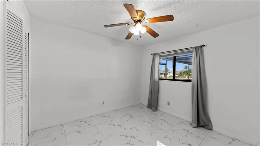 1717 Se 11th Ter, Cape Coral, Florida 33990