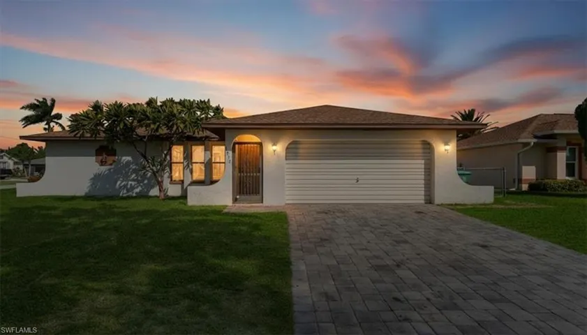 1717 Se 11th Ter, Cape Coral, Florida 33990
