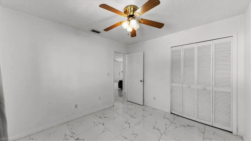 1717 Se 11th Ter, Cape Coral, Florida 33990