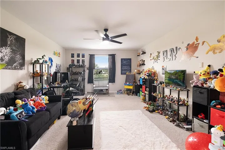 2284 Dancy St, Naples, Florida 34120