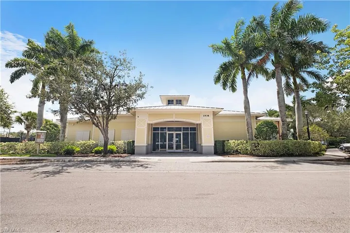 2284 Dancy St, Naples, Florida 34120