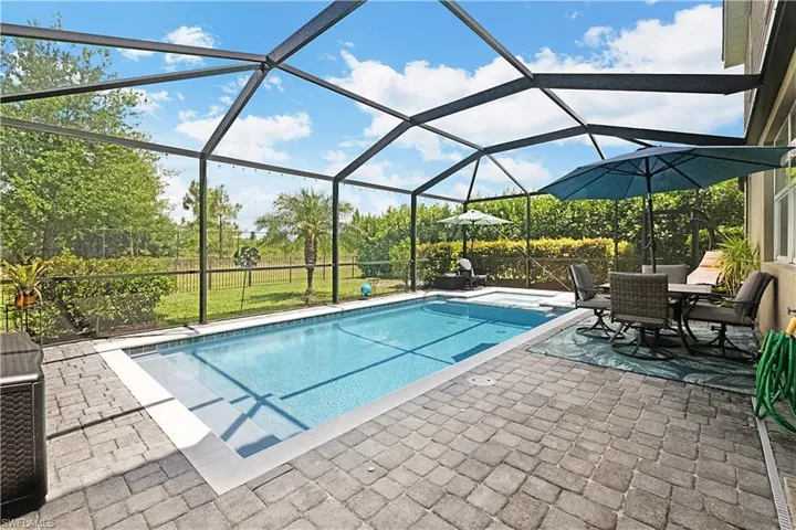 2284 Dancy St, Naples, Florida 34120
