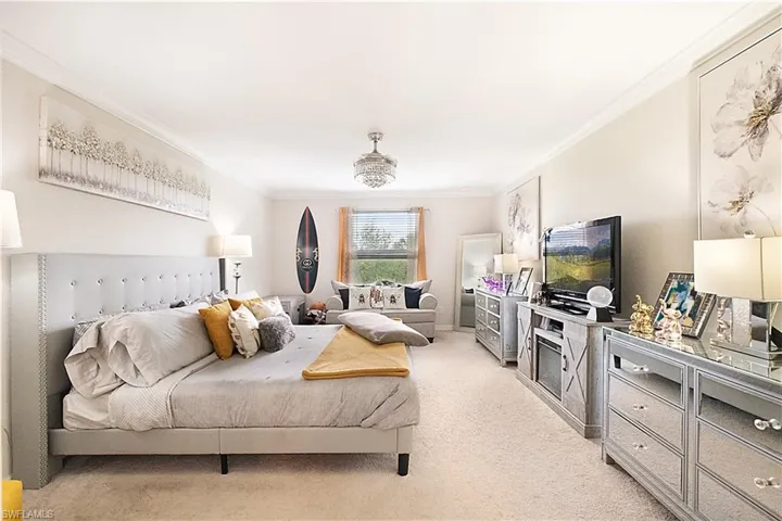 2284 Dancy St, Naples, Florida 34120