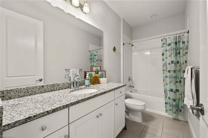 11755  Solano  DR, Fort Myers, FL 33966